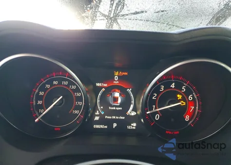 2018 Jaguar F-Type z USA, uszkodzony, nr VIN SAJDD1GX0JCK52671